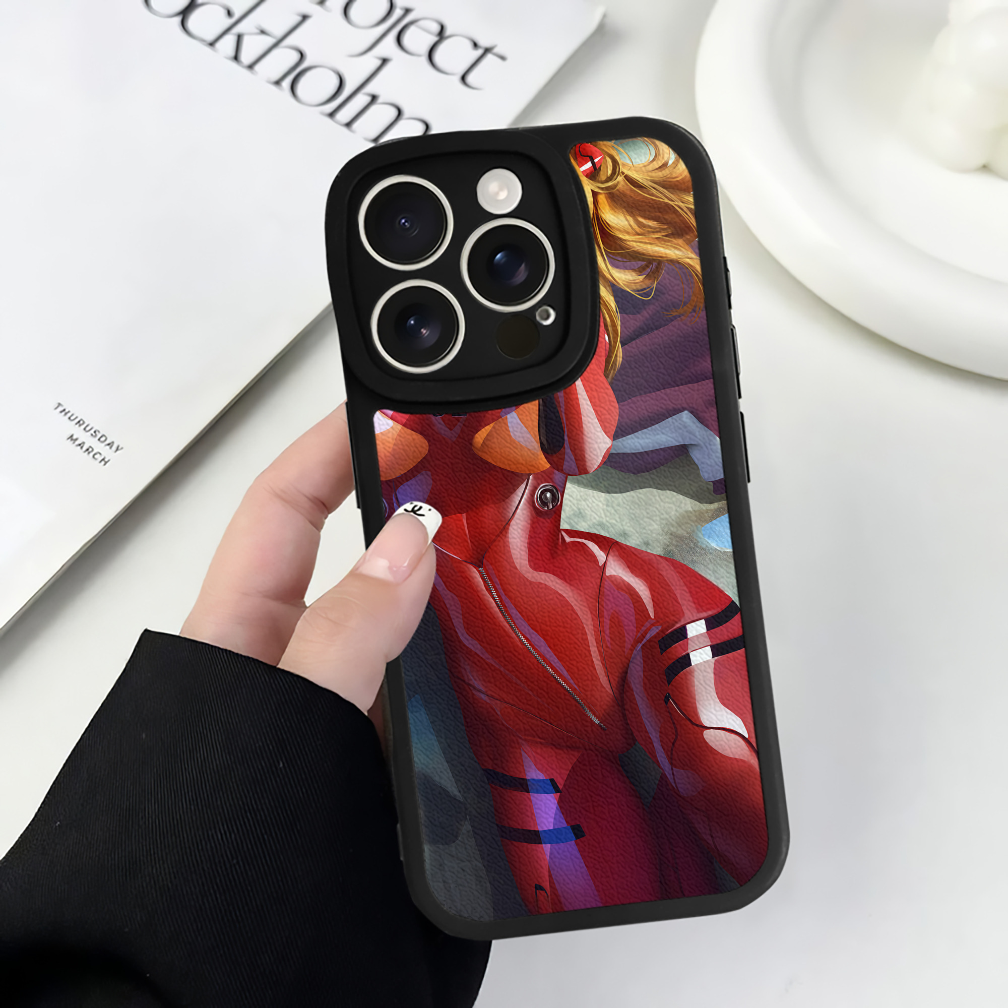 （画像用） EVA 新世紀エヴァンゲリオン 【iPhone 16シリーズ対応】シリコンスマホケース（レザー調） 材質：シリコン